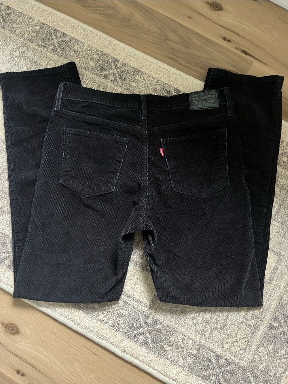 Levi's Black Straight-Leg Corduroy Women's Jeans • Y2K Classic